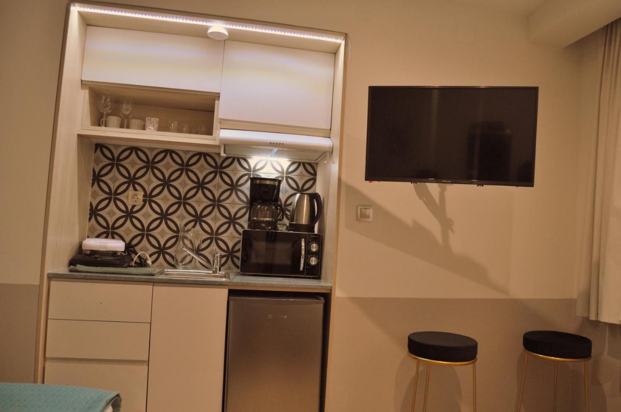 Μελανθια M2 Apartment เปรเวซา ภายนอก รูปภาพ